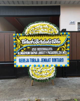 Papan Bunga Duka di Elelim