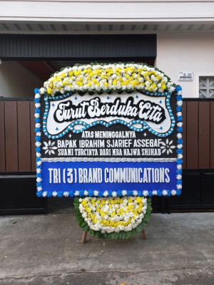 Papan Bunga Duka di Elelim